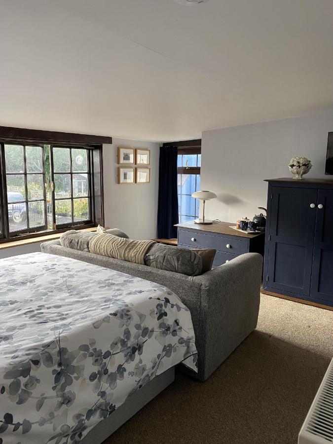 Tom'S Of Tregaron Bed and Breakfast Εξωτερικό φωτογραφία